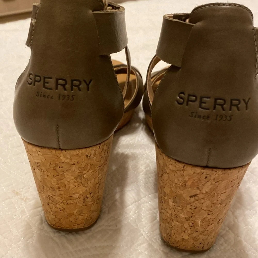 Sperry Top-Sider Women's Dawn Ari‎ Wedge leather olive Sandal